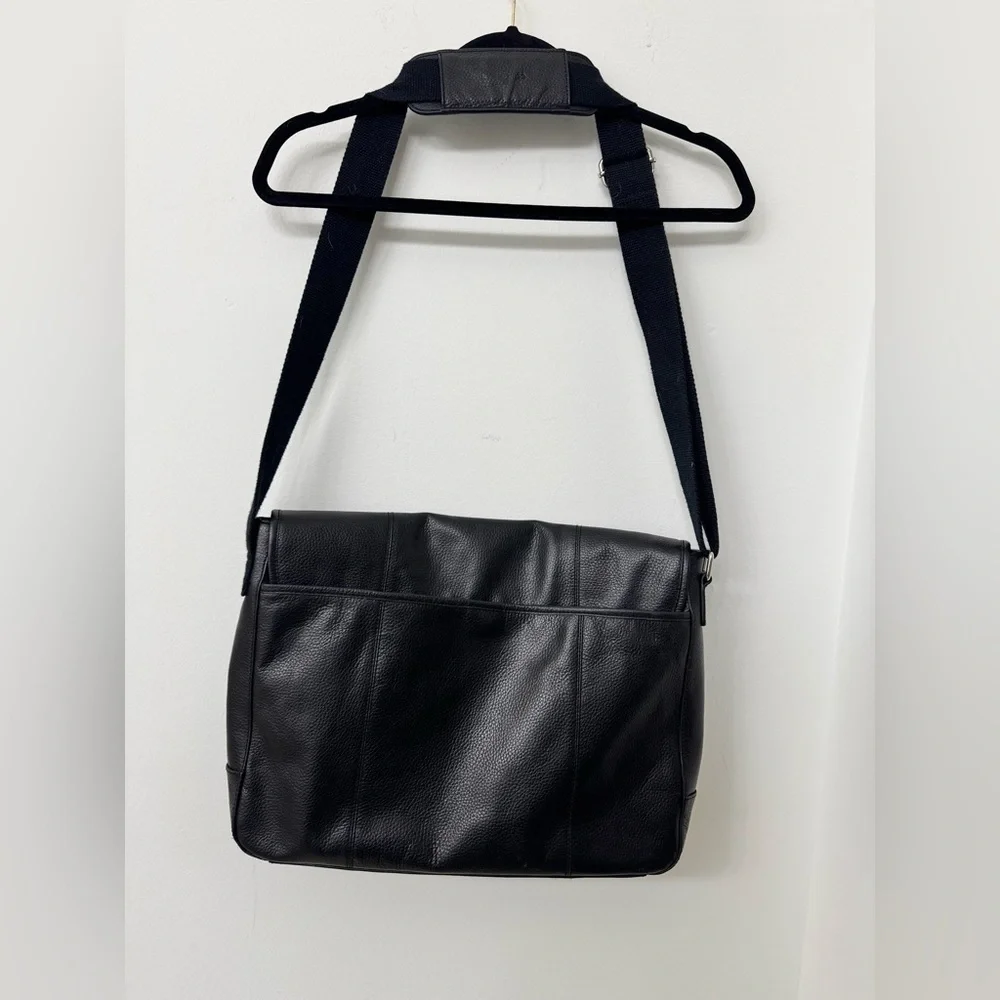 Cole Haan Wayland black pebbled leather Messenger Bag